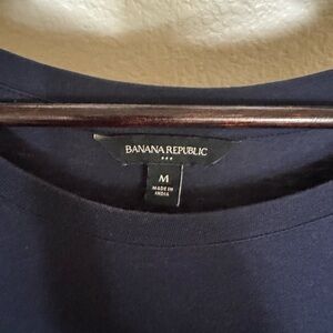 Banana Republic womens Dark Blue Tee